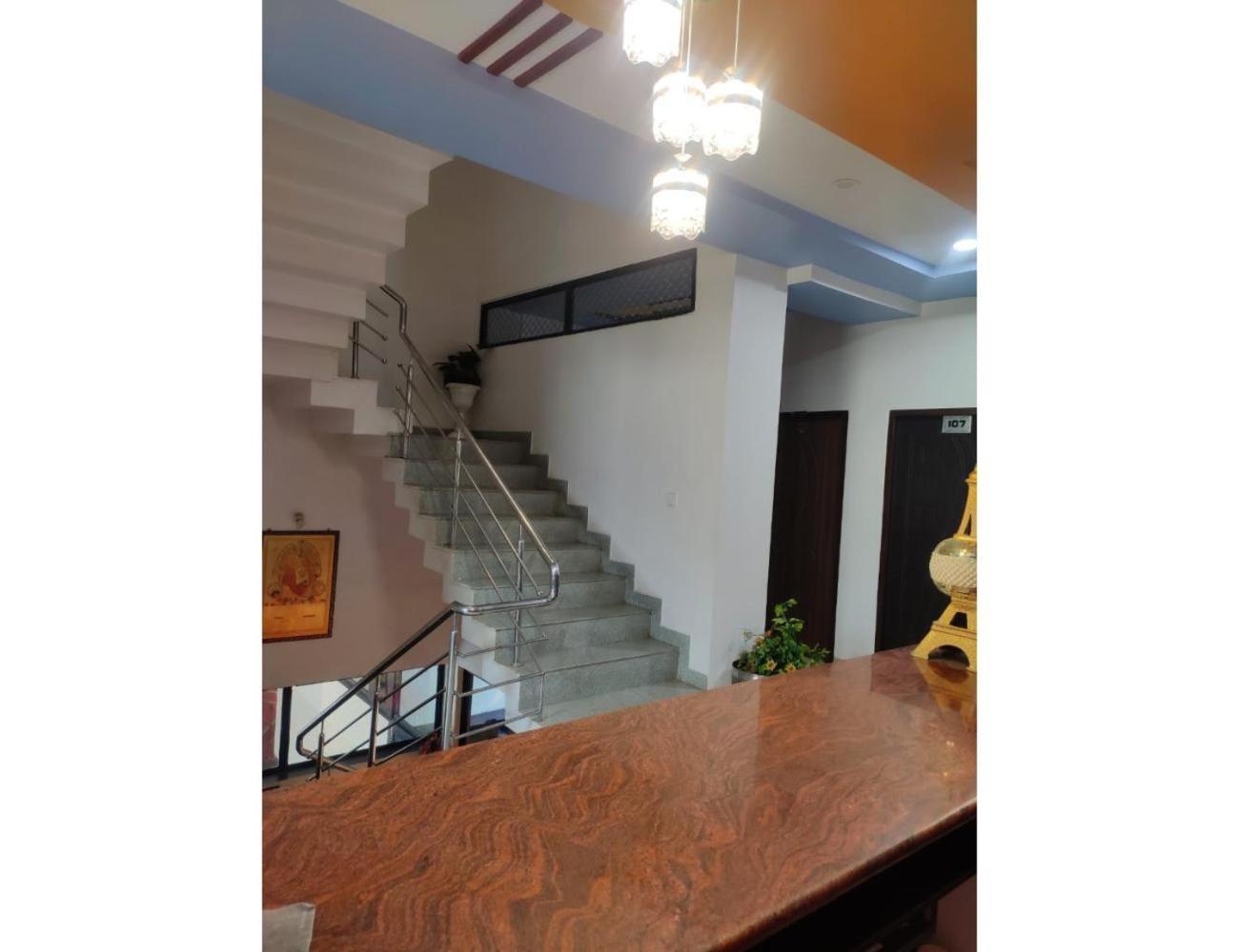 Maharaja Palace, Homestay *