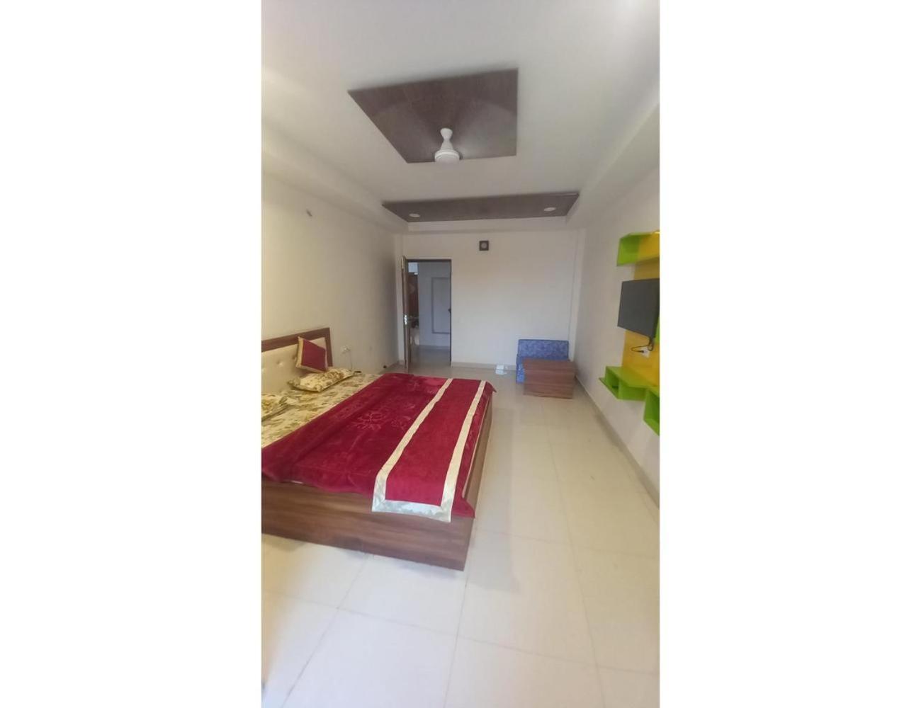 Maharaja Palace, * Shahdol
