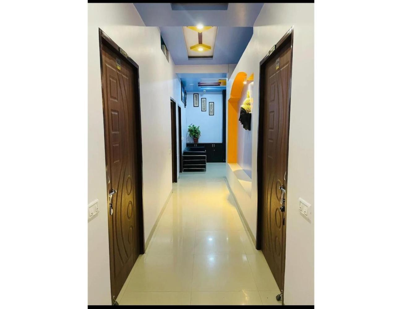 Homestay Maharaja Palace, *